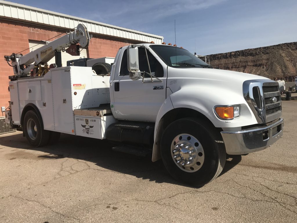 Ford 2007 F750 Service Truck - USED