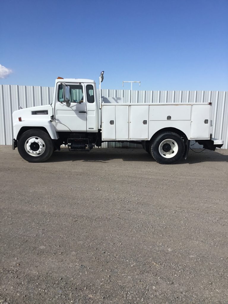 Service Truck Dogface Heavy Equipment Sales