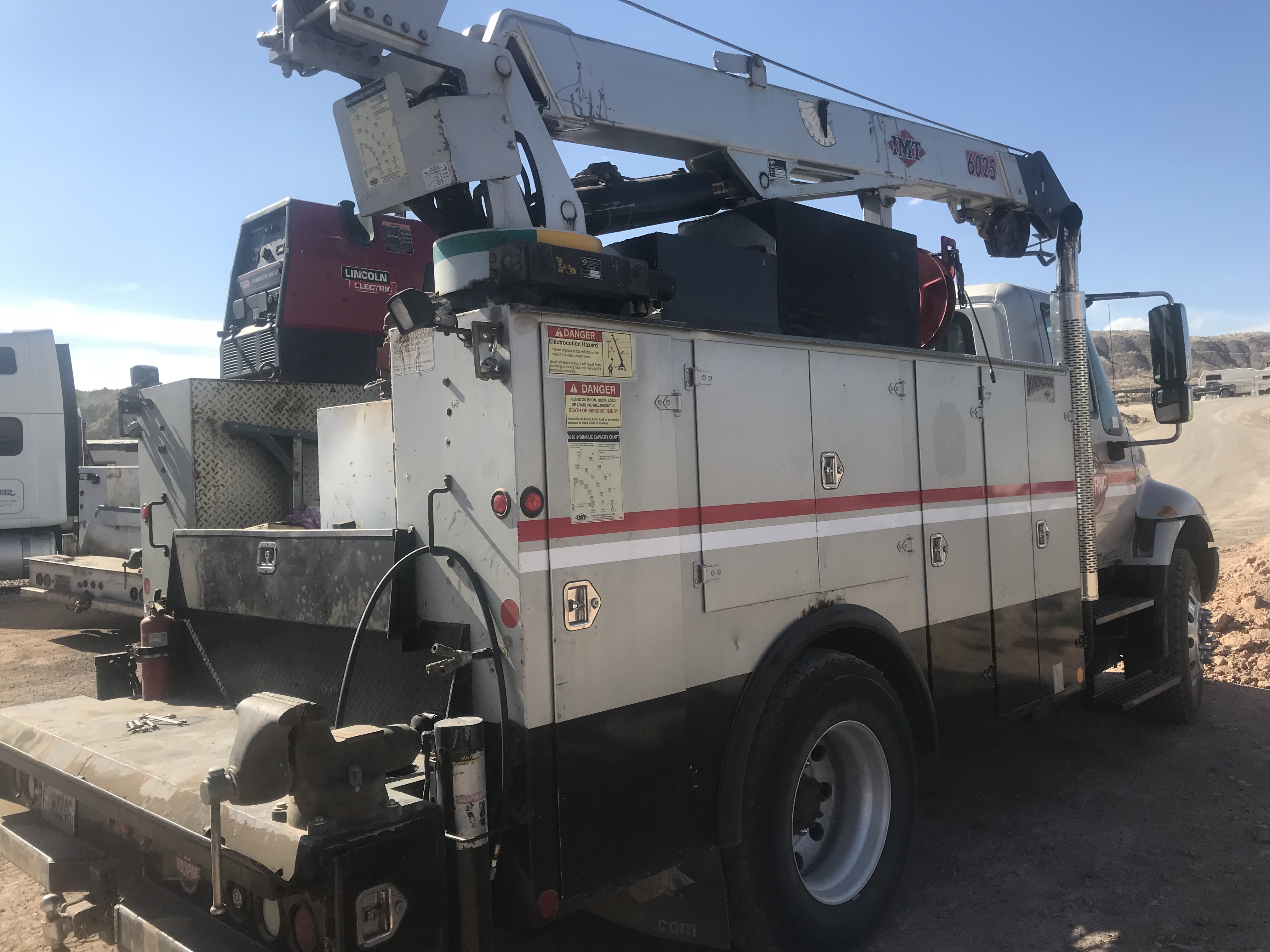 Service Truck Dogface Heavy Equipment Sales Dogface Heavy Equipment