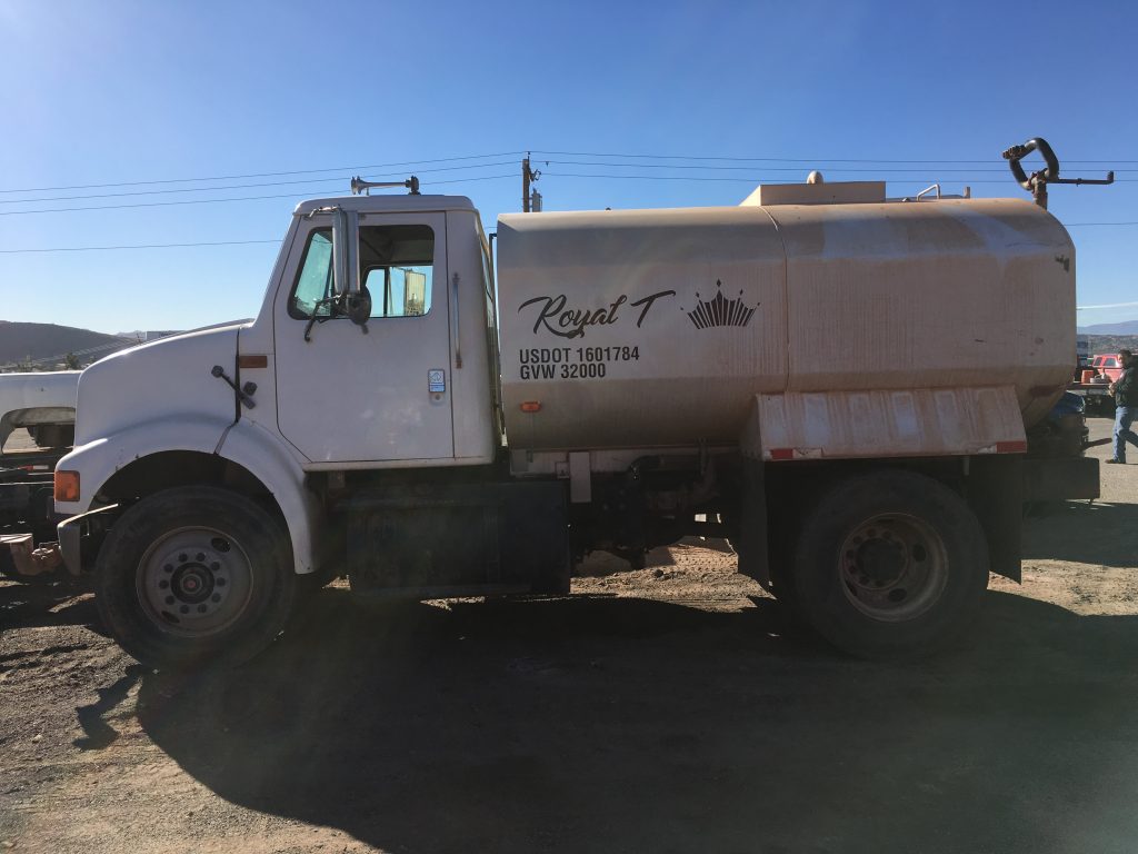 2000 Gallon Water Truck Dogface Heavy Equipment Sales