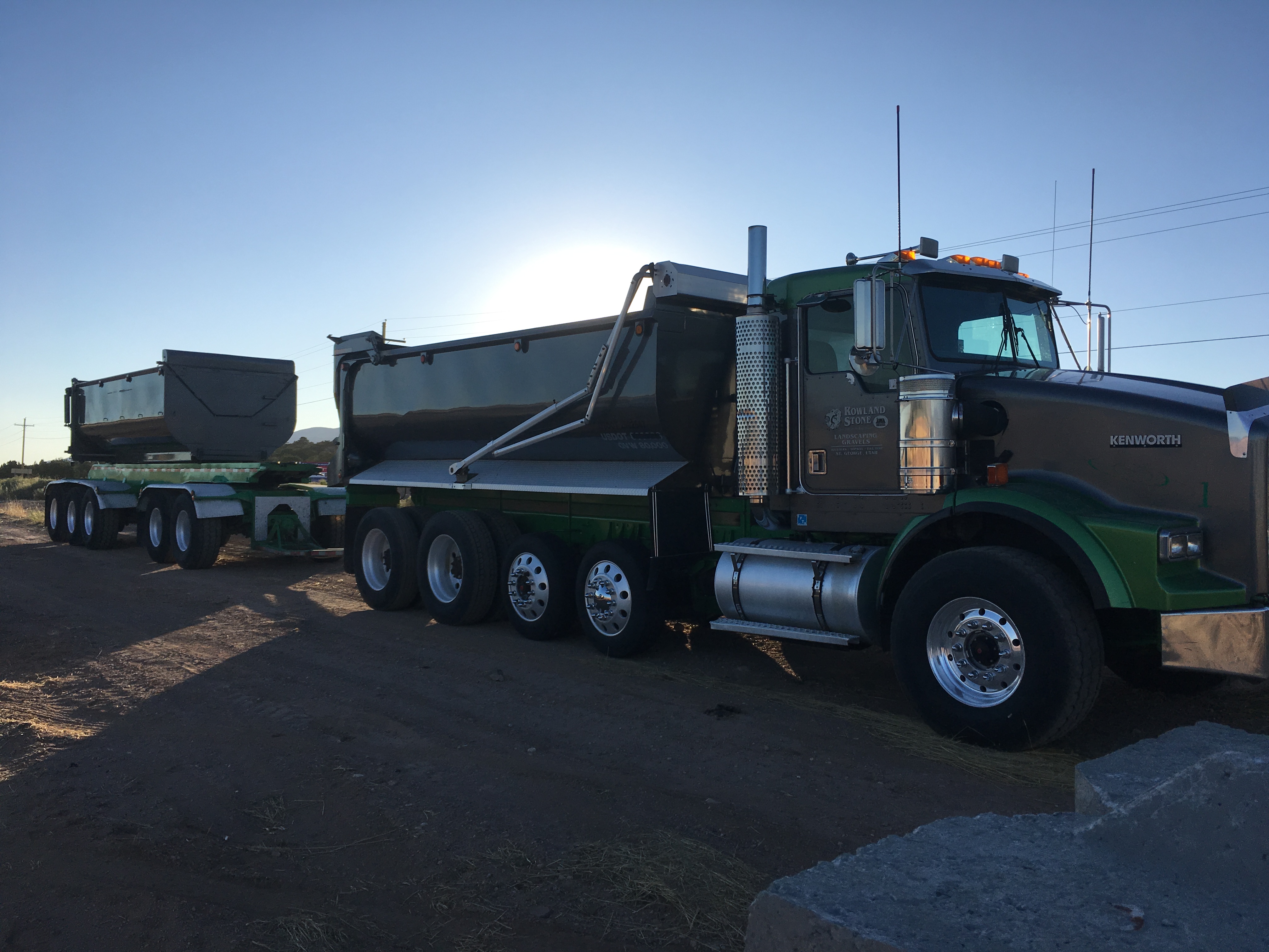 T800 Dump Truck and 5 Axle Transfer Rock Bed Dogface Heavy Equipment