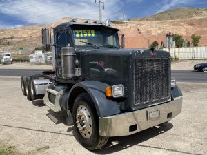 378 Heavy Day Cab Truck