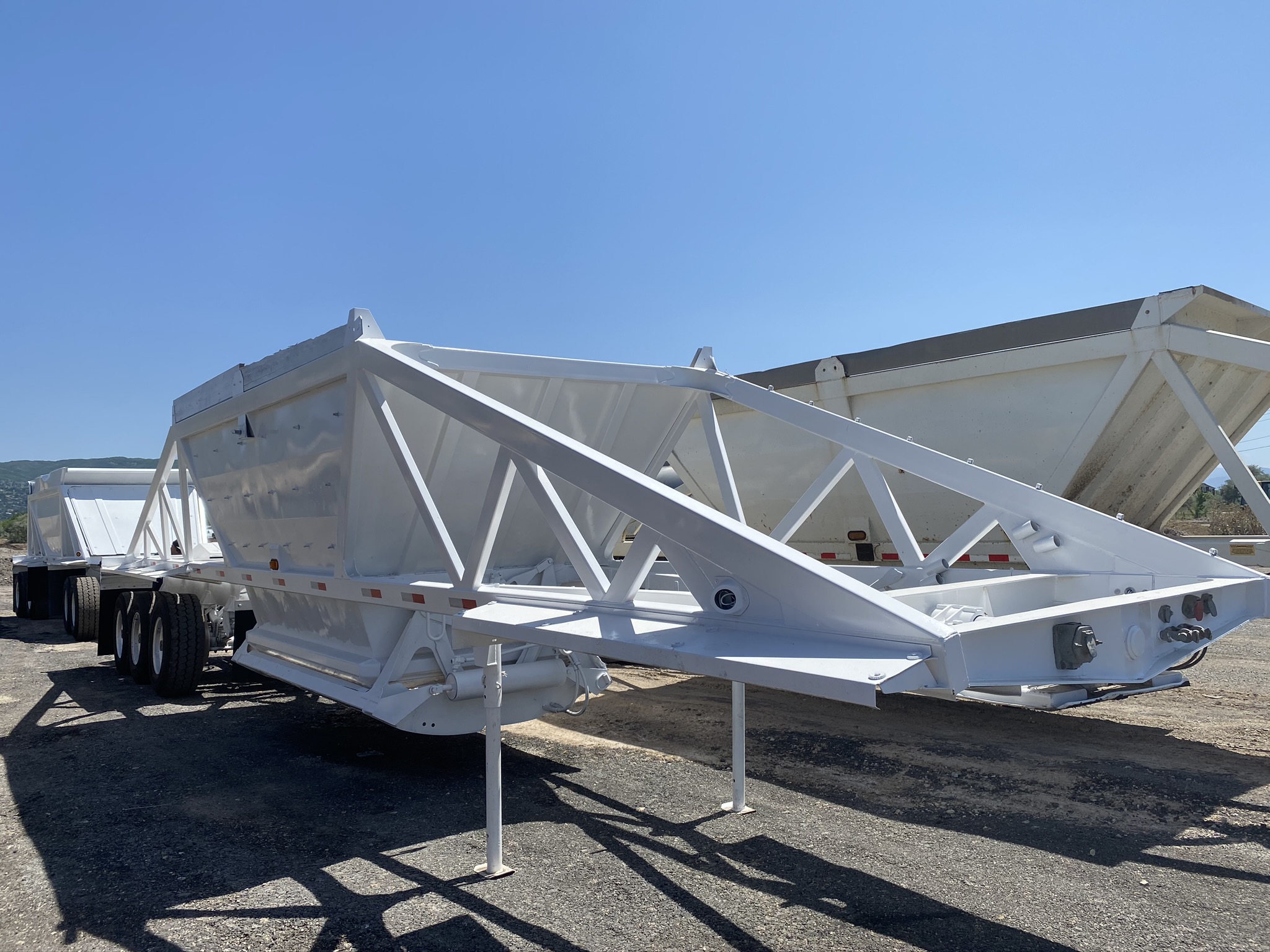 BELLY DUMP TRAILER SET Dogface Heavy Equipment Sales Dogface Heavy