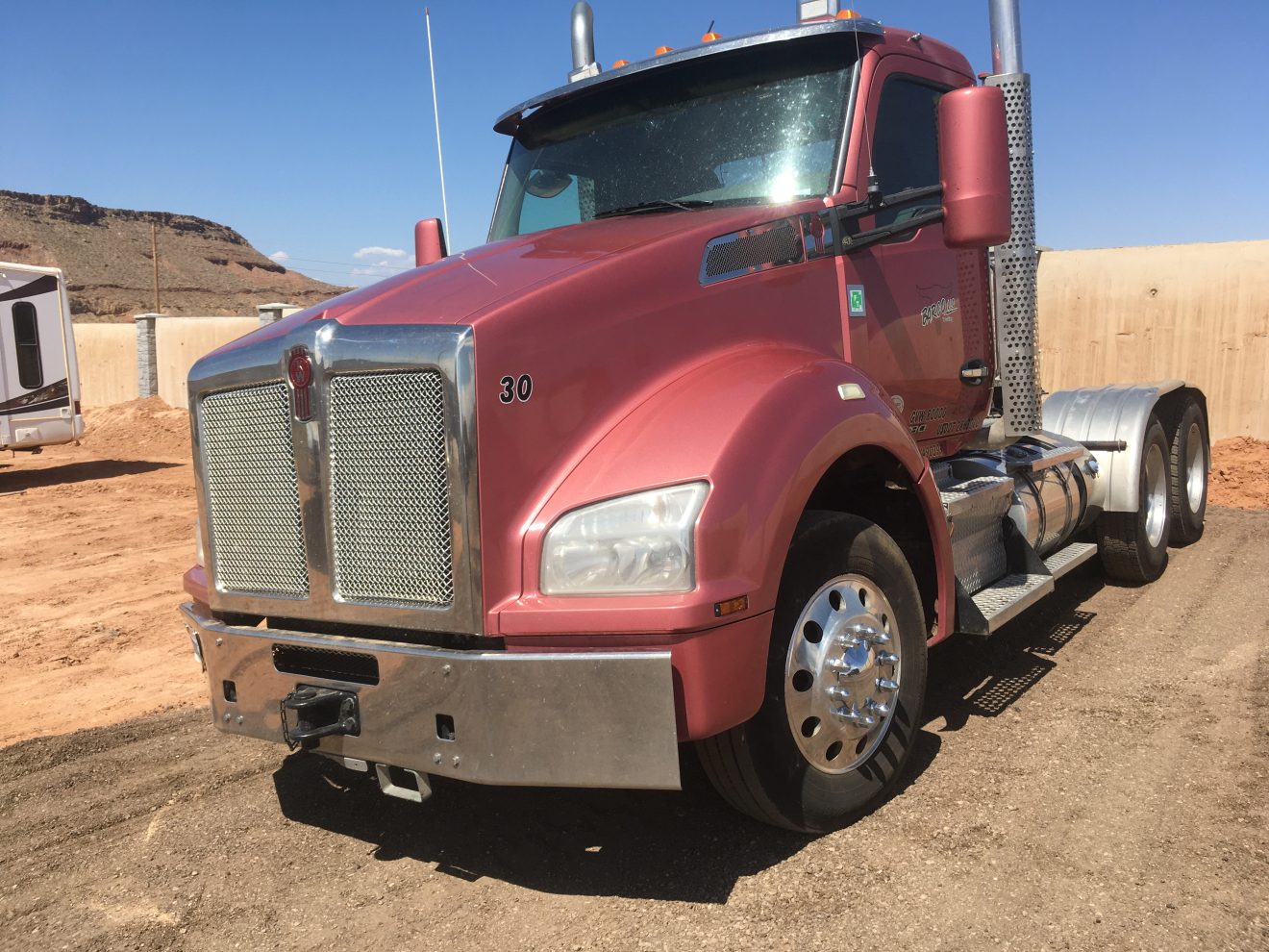 2016 Pete 359 Day Cab