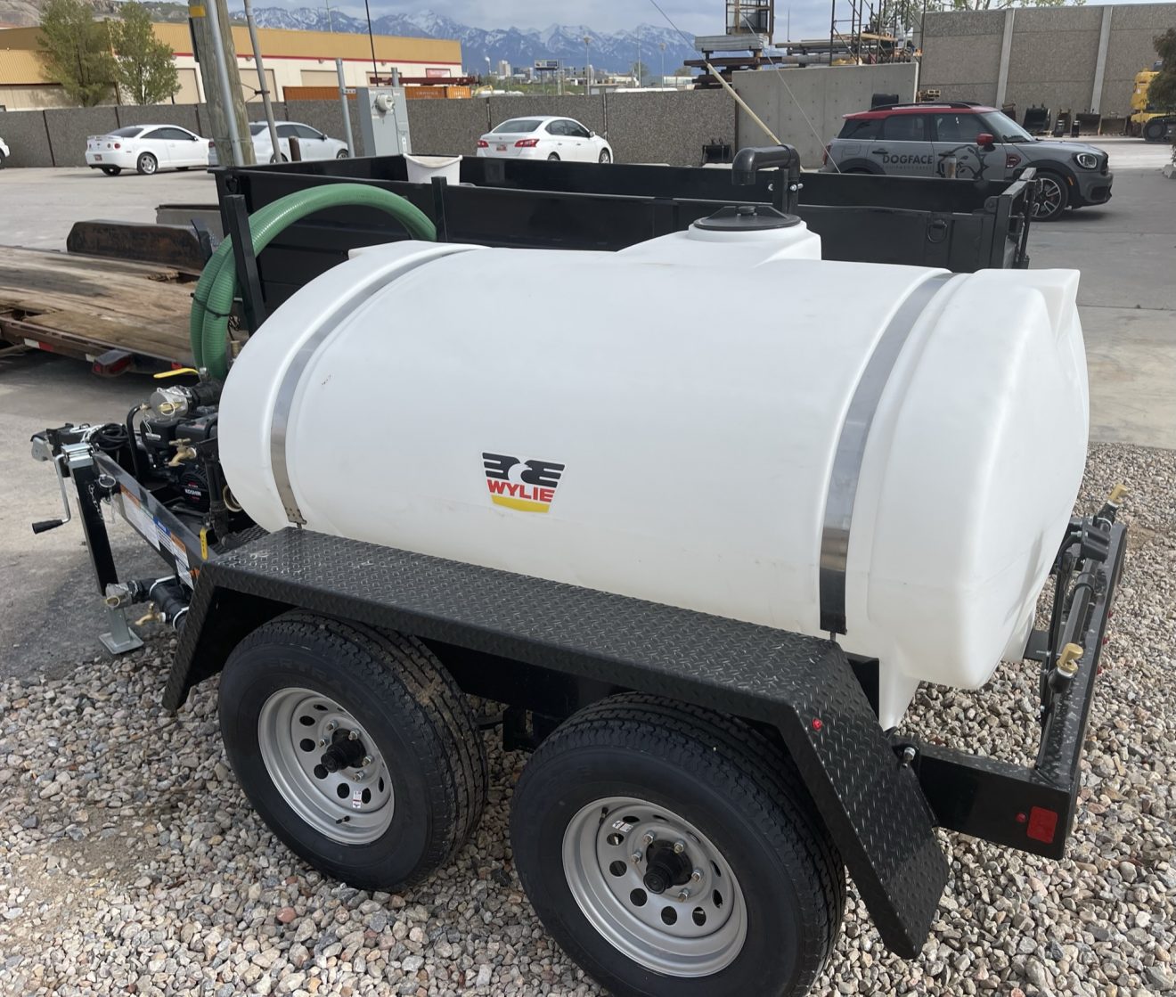 Willie 500 gallon water trailers