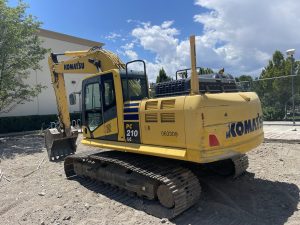 2018 Komatsu Model PC210-11 Excavator