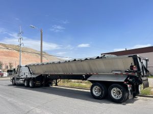 2017 ETNYRE ASPHALT LIVE BOTTOM TRAILER