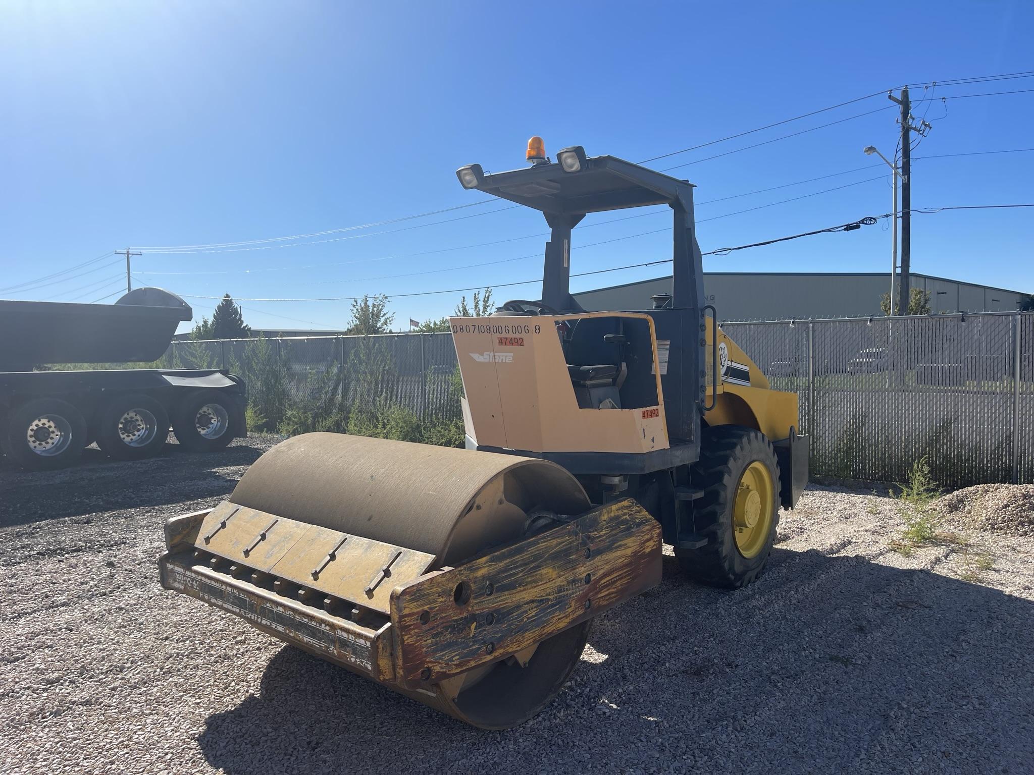 SD66' SMOOTH DRUM ROLLER Dogface Heavy Equipment Sales Dogface