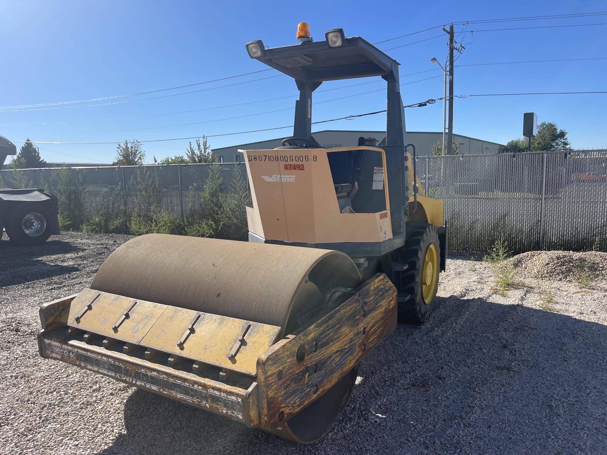 SD66' SMOOTH DRUM ROLLER Dogface Heavy Equipment Sales Dogface