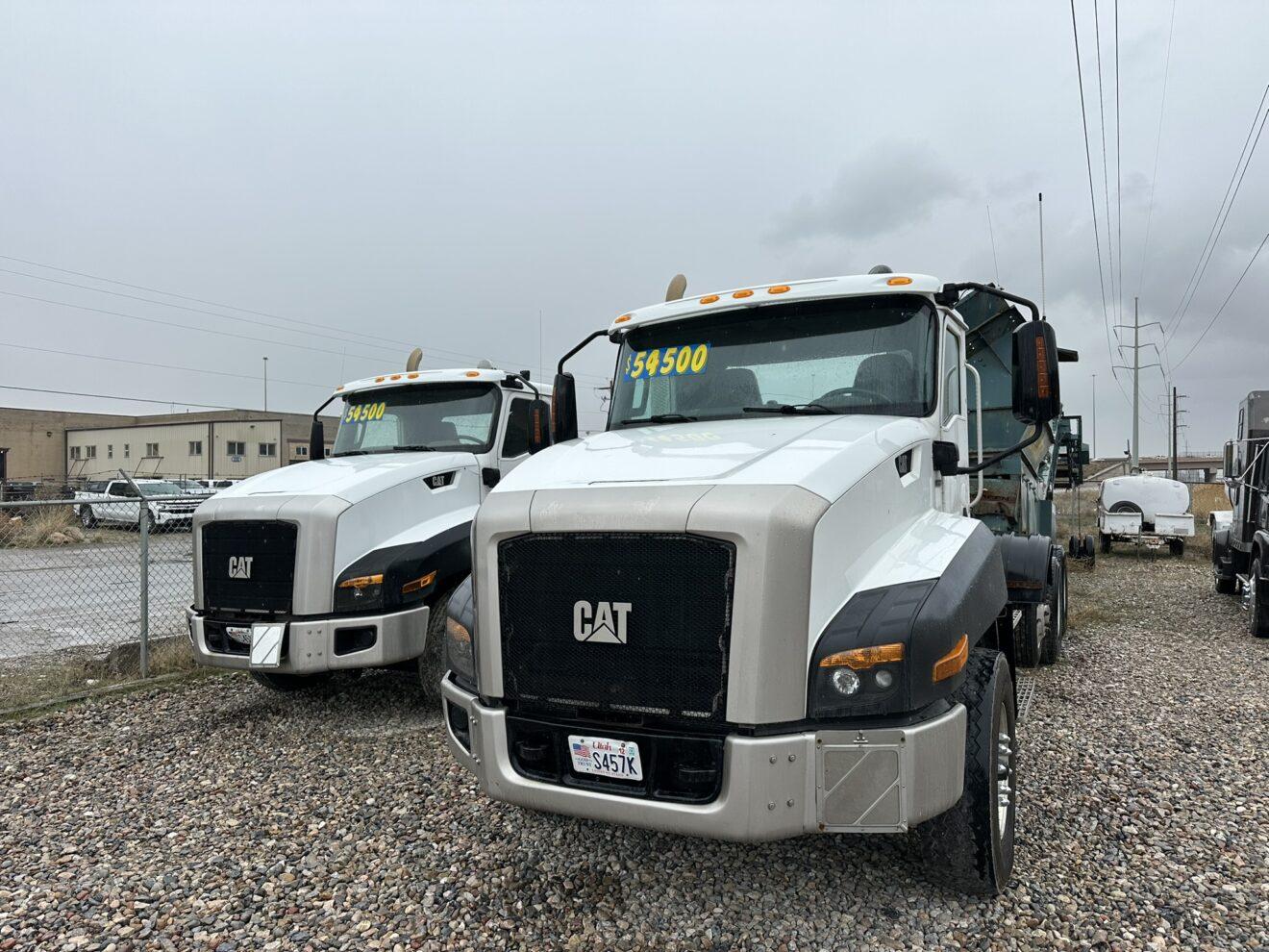 CT600 DAY CAB TRUCK