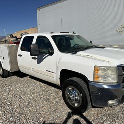 2007 CHEVY 3500-HD UTILITY 4X4 TRUCK