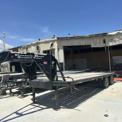 2020 Custom Build Model 14ET Gooseneck Trailer