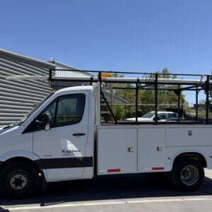 2014 FREIGHTLINER/DAMLER MODEL 3500 CUSTOM SPRINKLER TRUCK