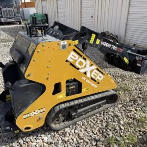 700HDX MINI TRACK LOADER